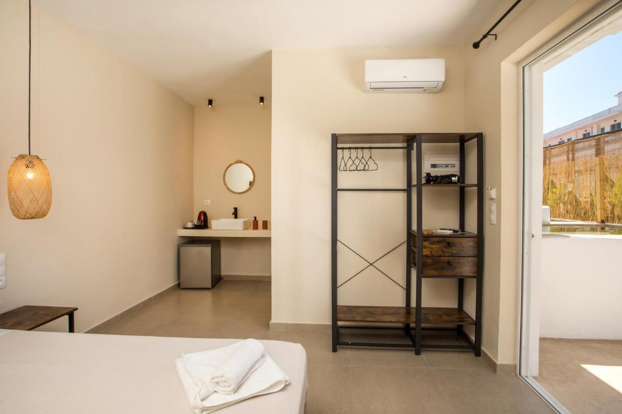 Atma Beach Rooms & Suites Фалираки Екстериор снимка